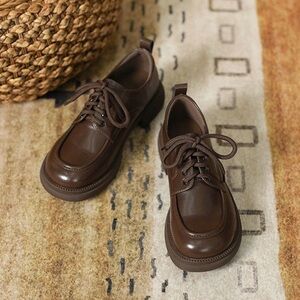 Brown Lace-Up Leather Shoes